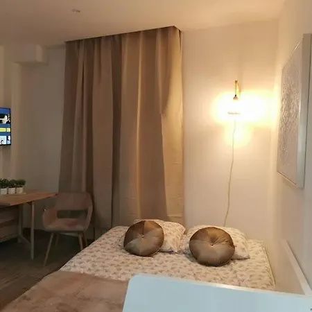 Apartment L'imperial Au Rdc *